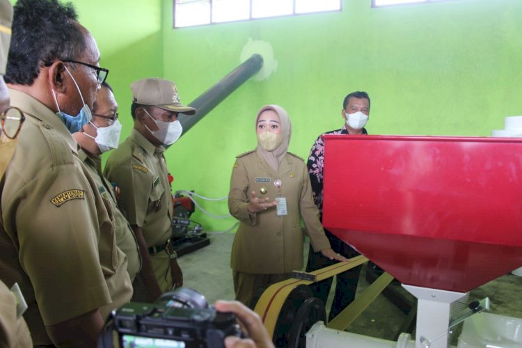 Lumbung Pangan Masyarakat Desa Karangjambe Diresmikan Bupati