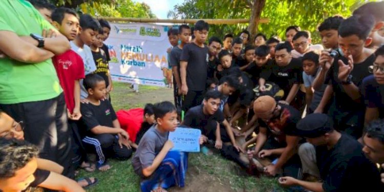 Pondok Pesantren Assalaam Sembelih Hewan Kurban Rmol Jateng