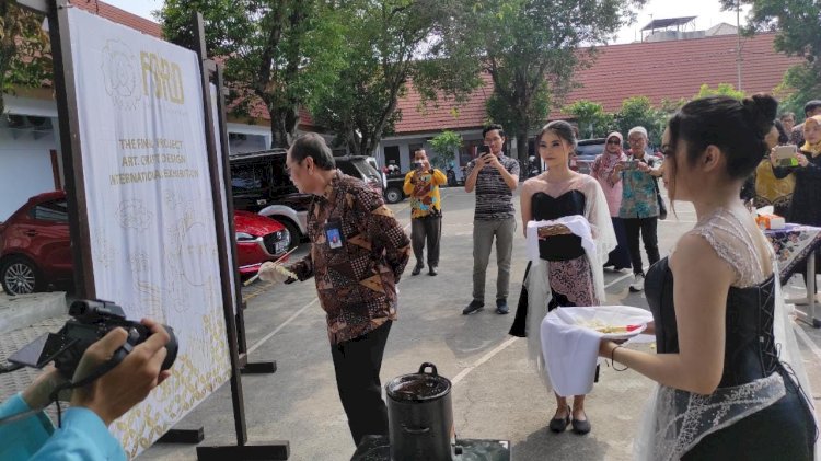 Final Project Exhibition 2023 Pameran Tugas Akhir Internasional FSRD