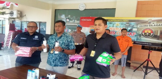 Mencuri Barang Perusahaan, Dua Karyawan Toko Ritel Dibekuk - RMOL JATENG