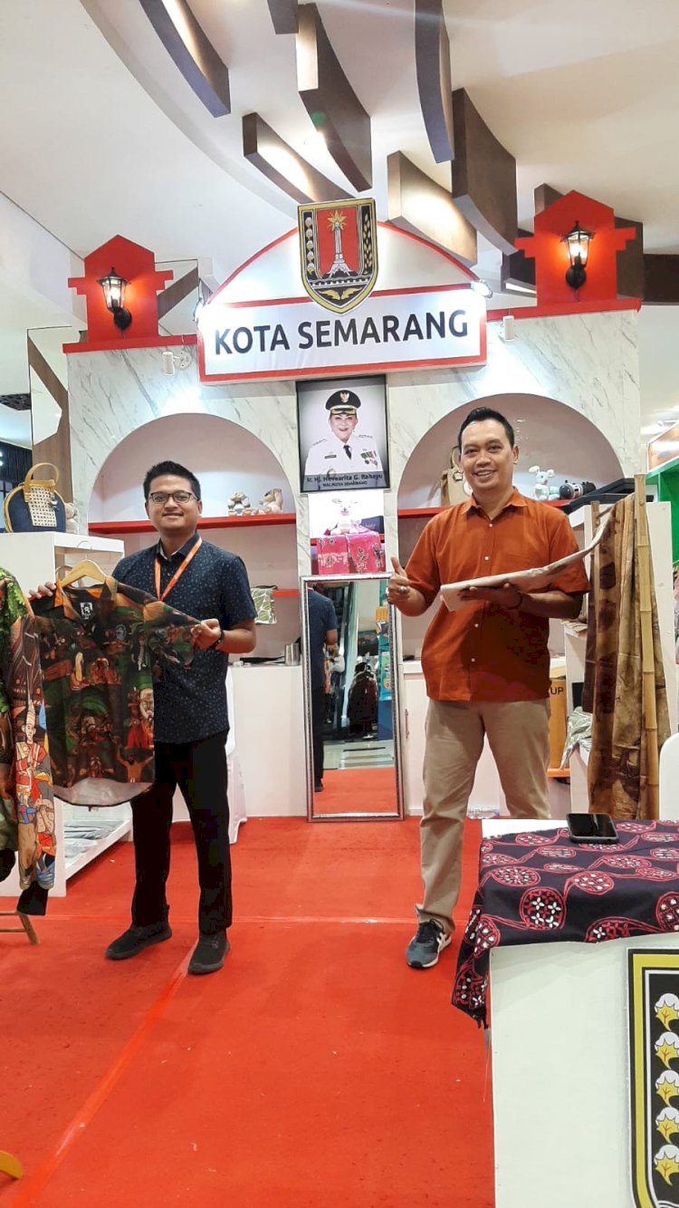 Stand Dinas Perdagangan Kota Semarang Jadi Stand Terbaik Pertama Dalam