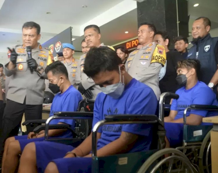 Tiga Pelaku Perampokan Toko Emas Bawa Senjata Api Di Blora Berhasil Diringkus Tim Jatanras Polda Jawa Tengah. Dokumentasi 