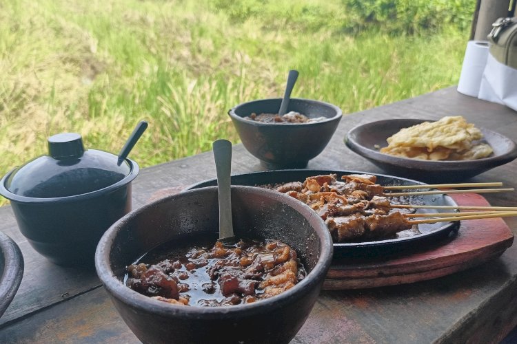 Icip-Icip Kuliner Khas Pekalongan: Pindang Tetel Om Teguh Di Pinggir ...