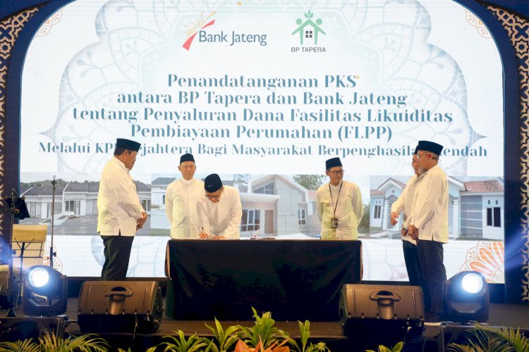 Acara penandatanganan perjanjian kerja sama Bank Jateng dengan Badan Pengelola (BP) Tabungan Perumahan Rakyat (Tapera) di PO Hotel, Semarang, Selasa (7/5) malam. Istimewa