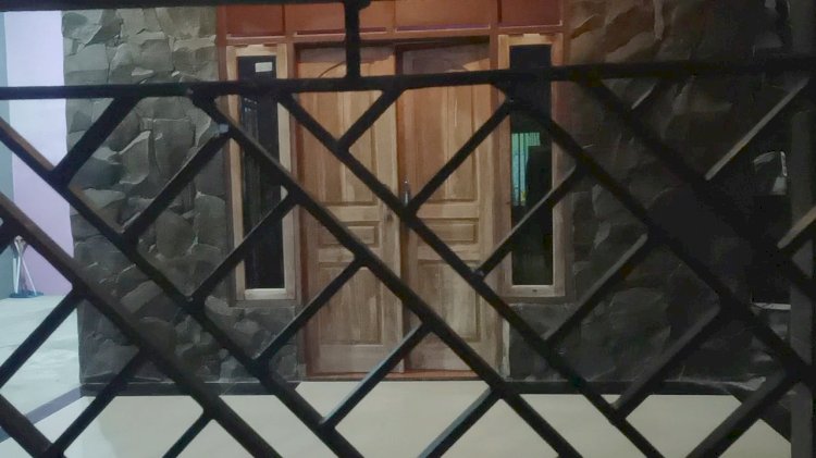 Rumah kontrakan di Bantengmati Desa Karanganyar Kecamatan Purwodadi Kabupaten Grobogan Jawa Tengah yang menjadi tempat dugaan pembunuhan perempuan terapis. Rubadi/RMOLJateng