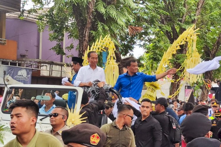 Grobogan residents enthusiastically welcome Jokowi's arrival